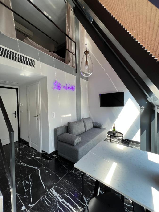 Neon Apartments 索波特 外观 照片